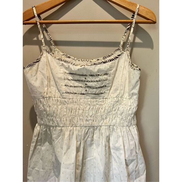 Burning torch dress - Picture 4 of 7